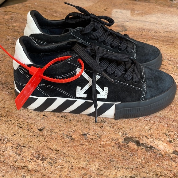 Off-white women sneakers - Picture 4 of 6